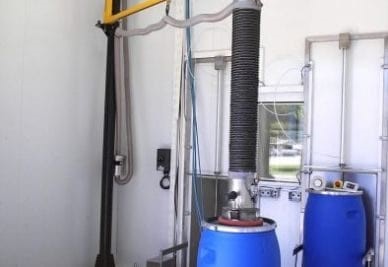 manutention de bidons plastiques capacité 200kg